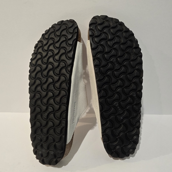 Birkenstock White Arizona Shearling Buckle Sandals 7 - Picture 5 of 12